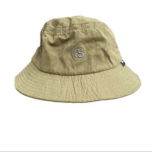 Stussy bucket hat